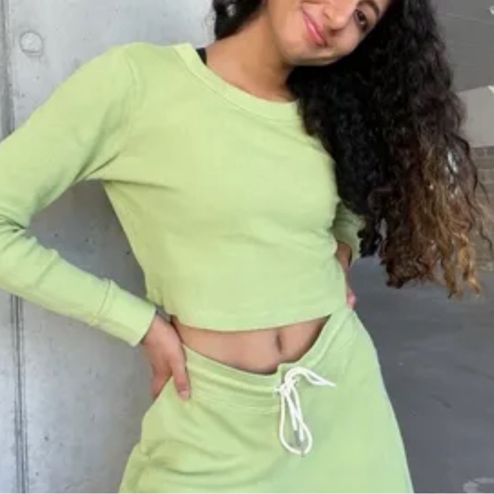 Mate the Label thermal boxy crop